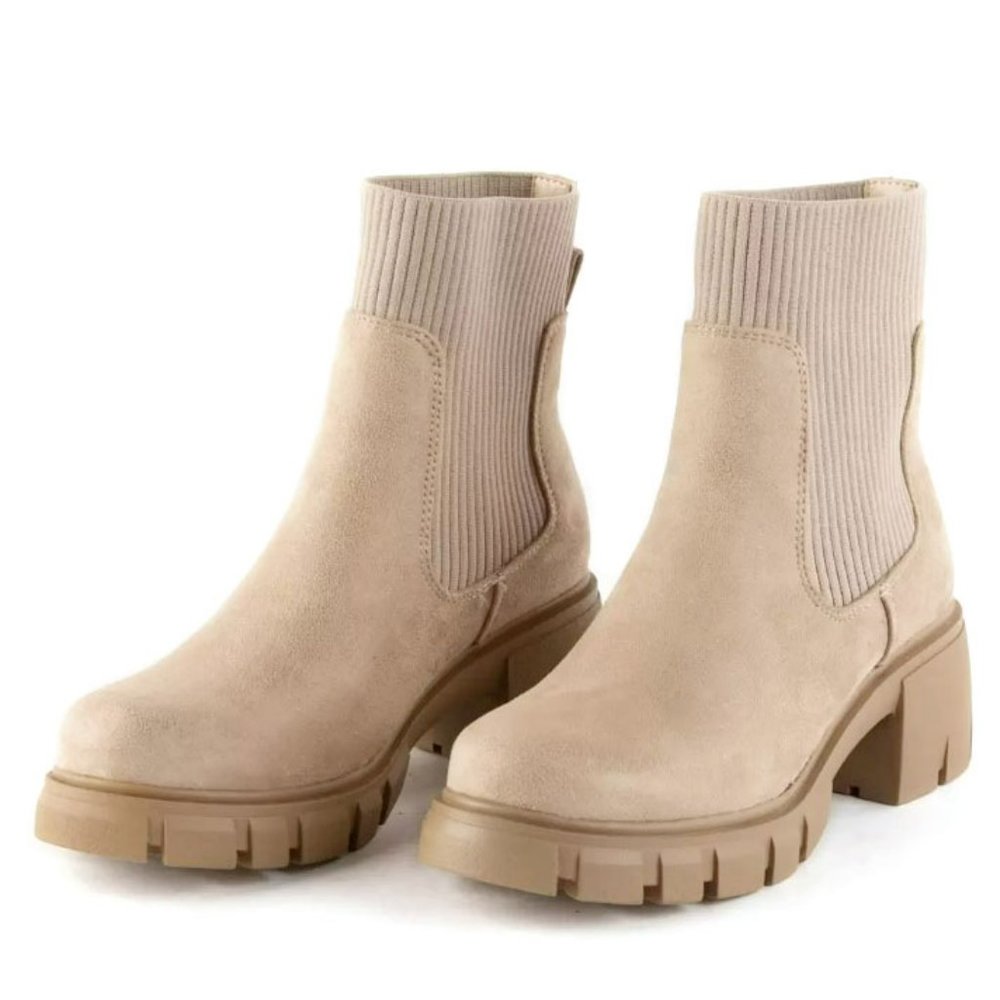 New Wheat Beige Chelsea Sweater Platform Chunky Heel Ankle Boots Booties - Picture 2 of 3